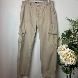 FASHION NOVA | beige cargo pants | 15